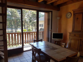 Duplex 3 pièces avec balcon, proche Barcelonnette - FR-1-804-35